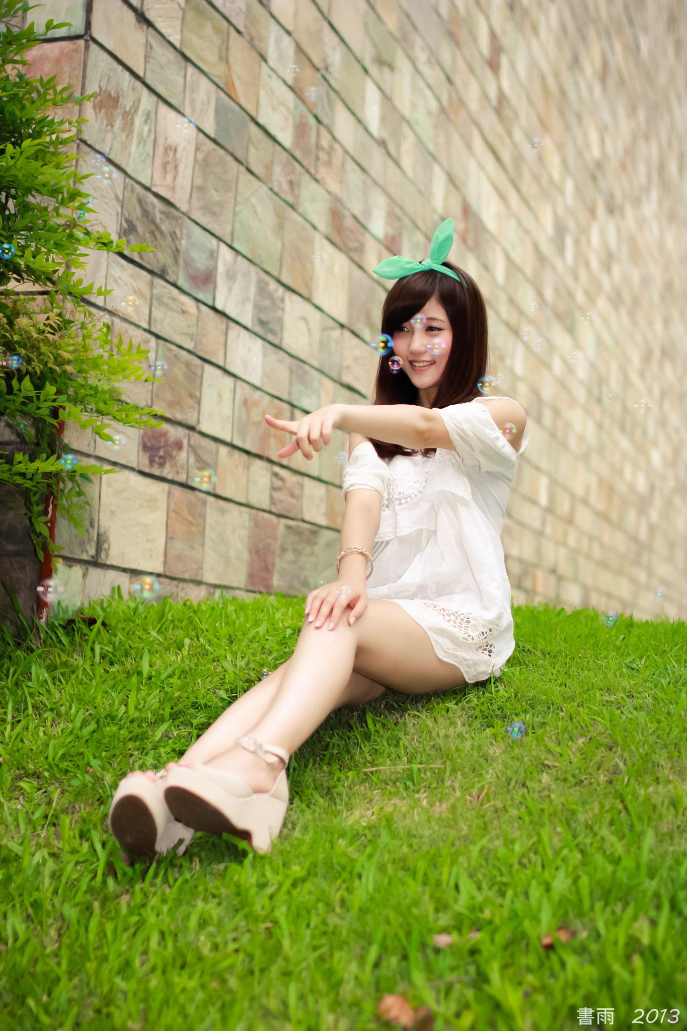 [Beautyleg番外篇]2013-09-14 敏敏国美馆外拍 1